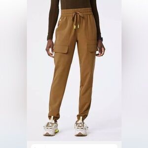 Figs Women’s Scrub Set